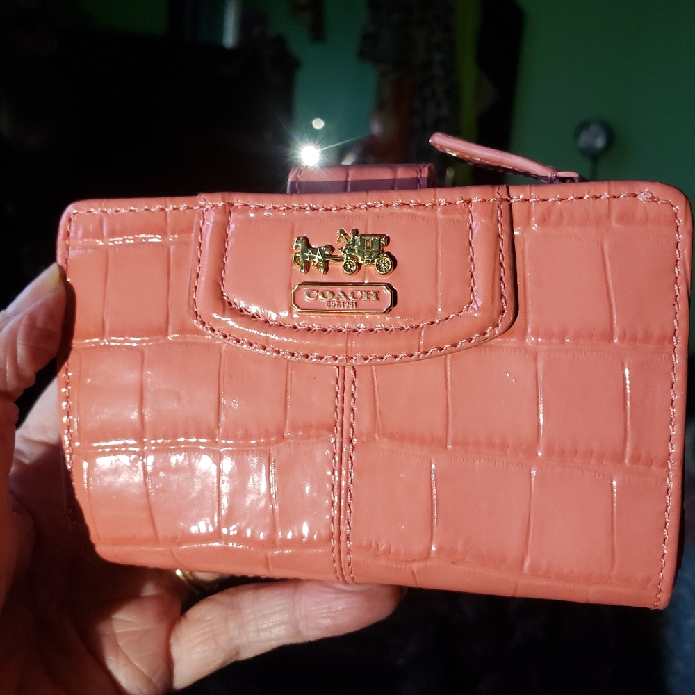 Coach Crocodile embossed Wallet.  BNWT!
